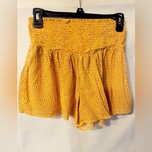 Aerie - Flowy Shorts Size Small-orange with polka dots- cotton & viscose
